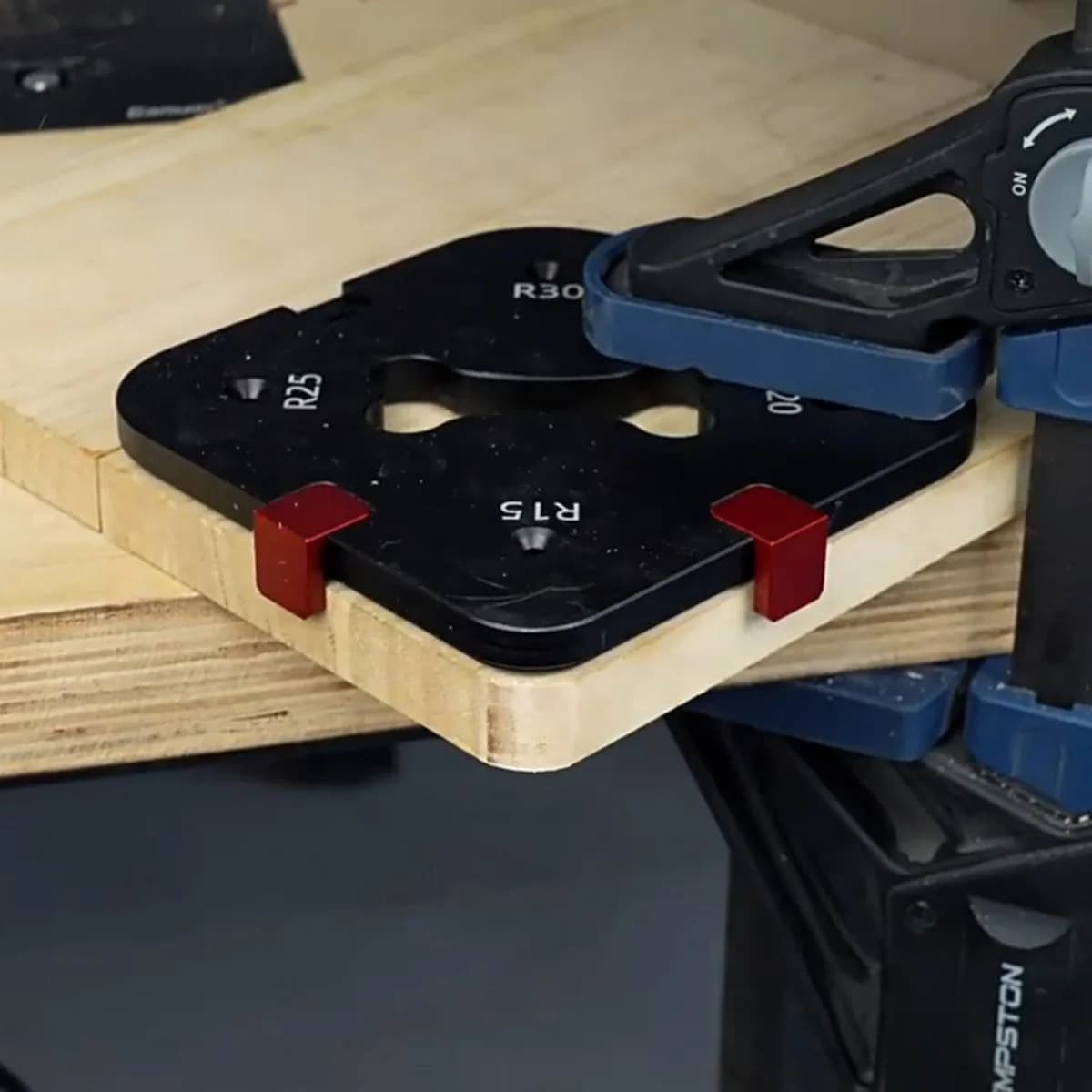 Komplet aluminijastih šablon za polmer vogalov za glodalko, R15-R50